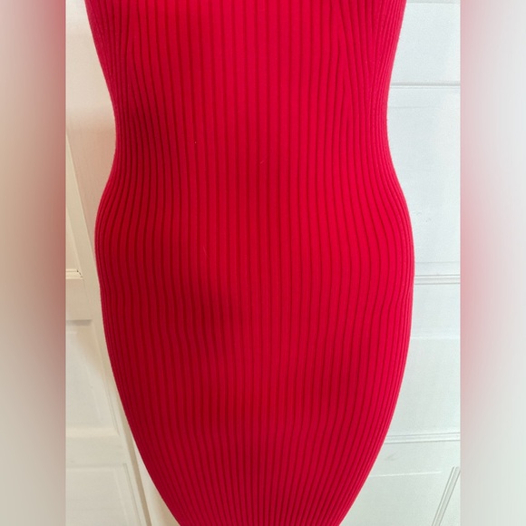 πππLIU.JO CHERRY RED RIBBED DRESS - Picture 15 of 16